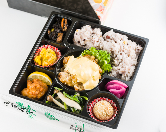 特盛チキン南蛮弁当